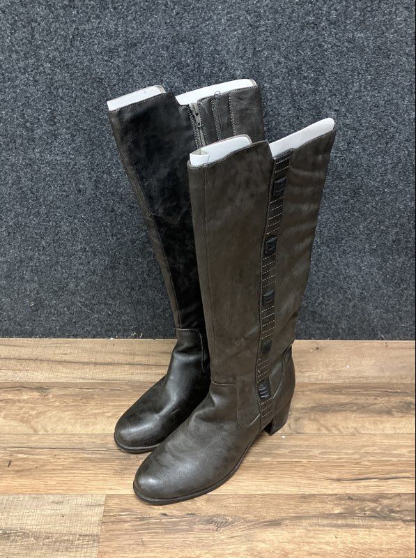 G.H. Bass Franny Grey Leather Tall Riding Boots Women's Size 9