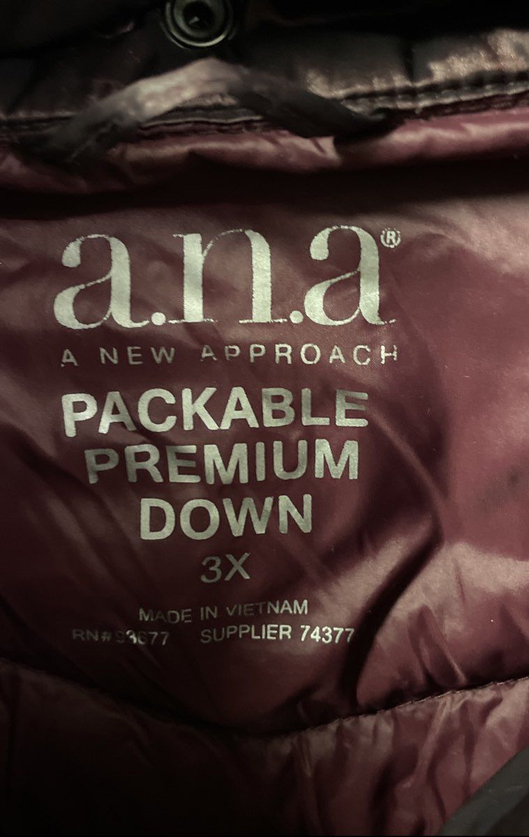 A.N.A. Women's Packable Down Coat Burgundy Chevron Quilted Size 3X