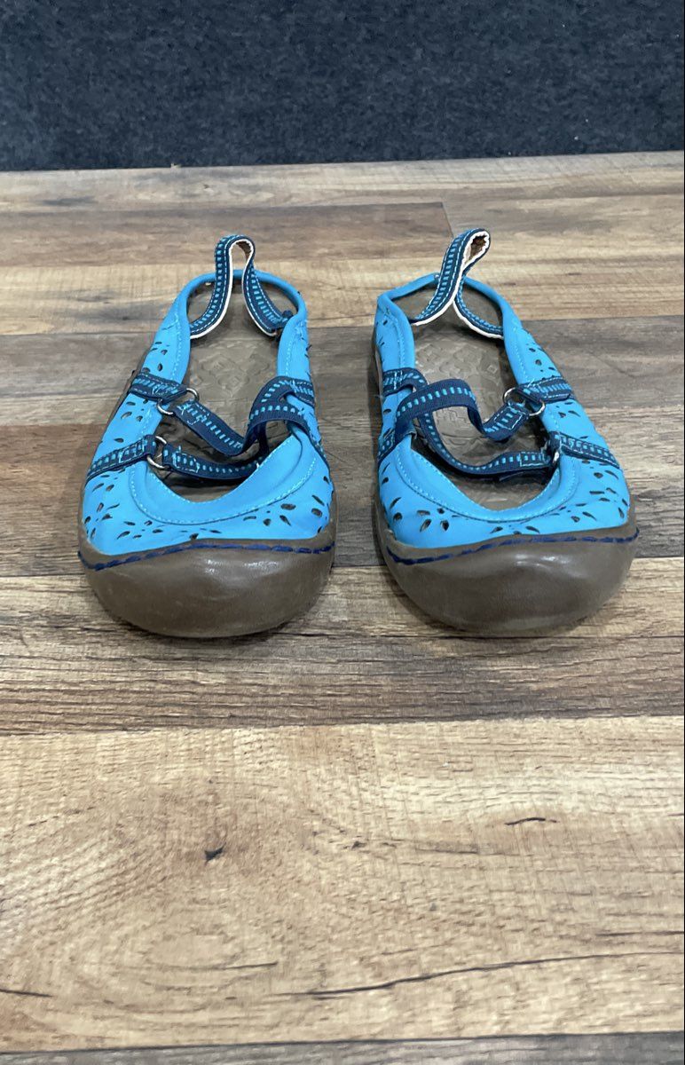 Muk Luks Blue Laser Cut Strappy Slingback Flats Women's Size 7