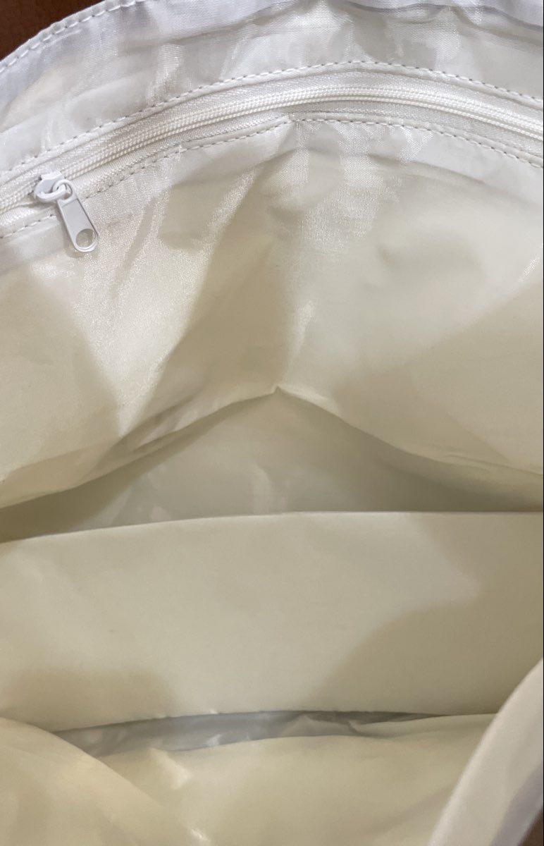 Realities White Quilted Shoulder Bag Tan Trim Tote Purse NWT