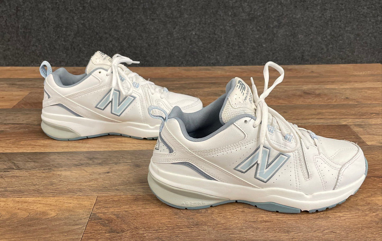 New Balance 608v5 White Light Blue Cross Training Shoes Women's Size 6.5 D Wide