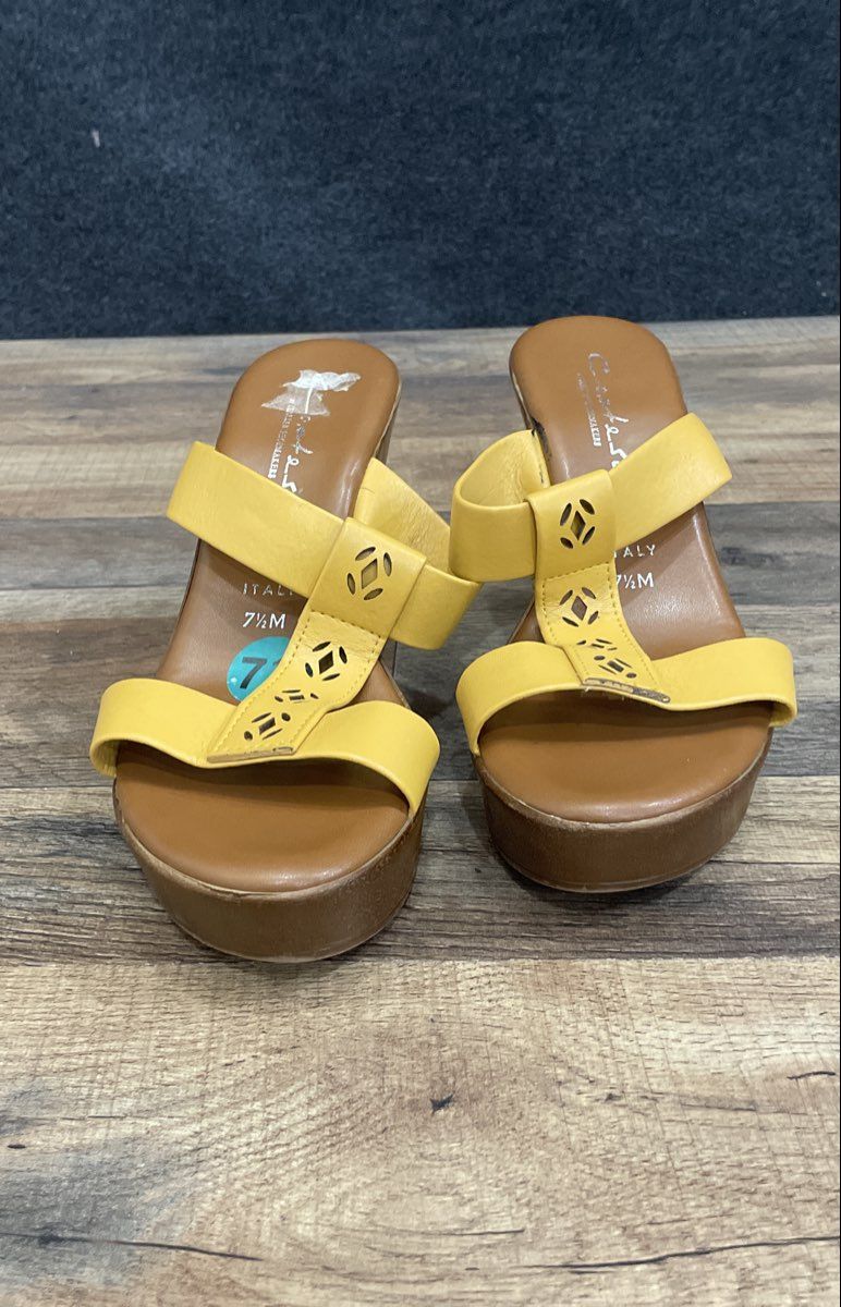 Italian Shoemakers Contesa Yellow Leather Wedge Sandals Womens Size 7.5M