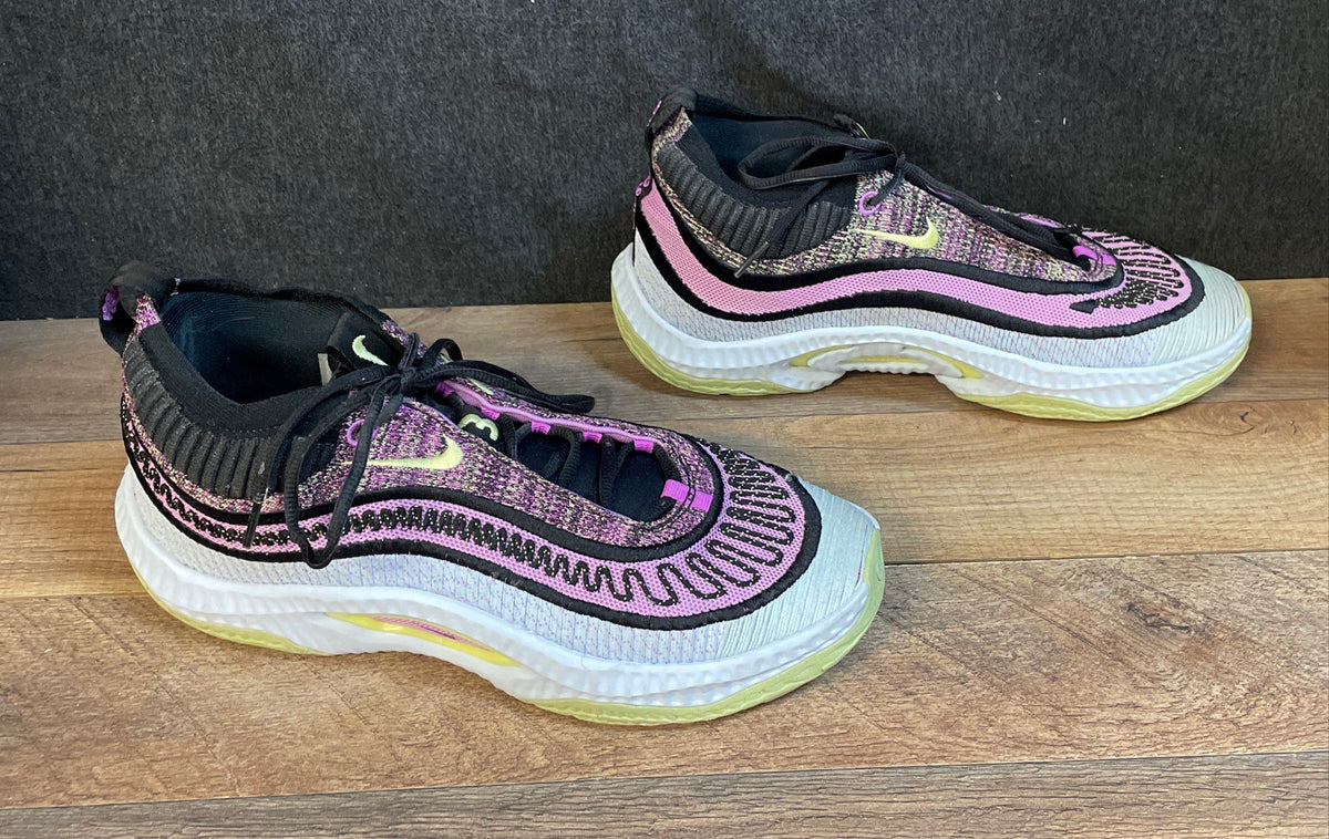 Nike Cosmic Unity 3 Fuschia Lemon Twist Basketball Shoes Size 11