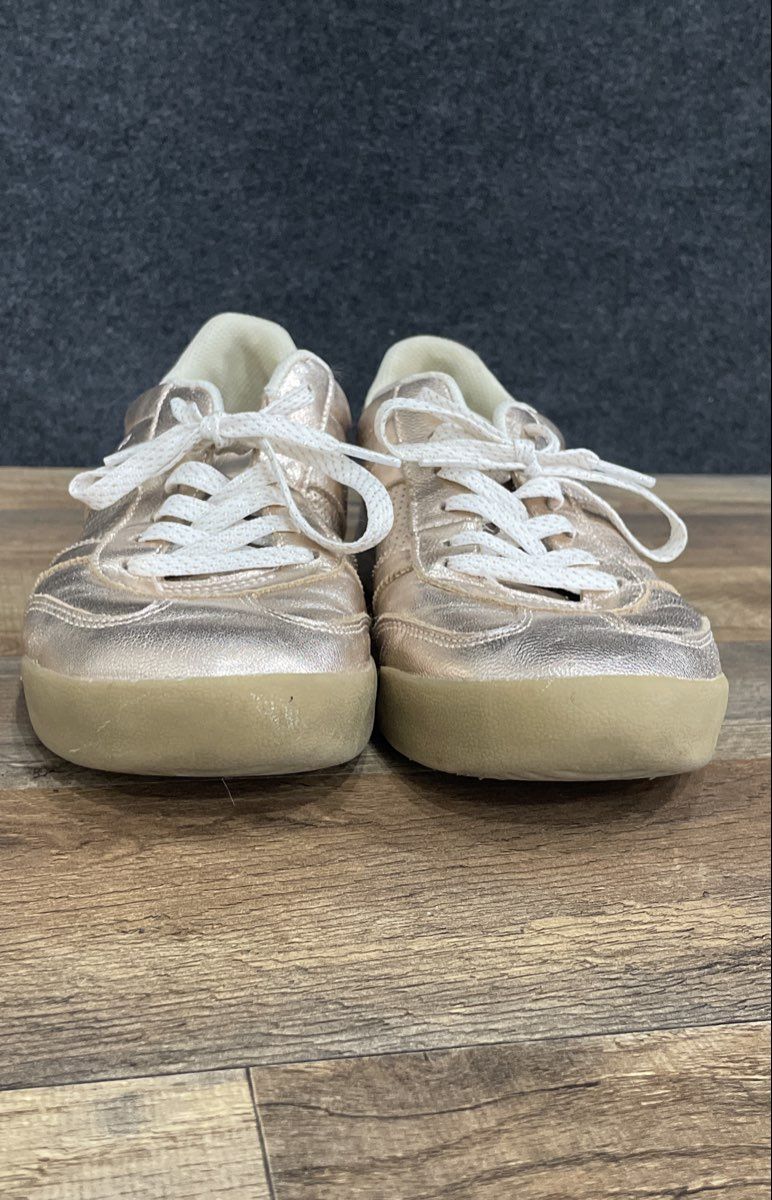Skechers Rose Gold Metallic Low Top Sneaker Women's Size 10