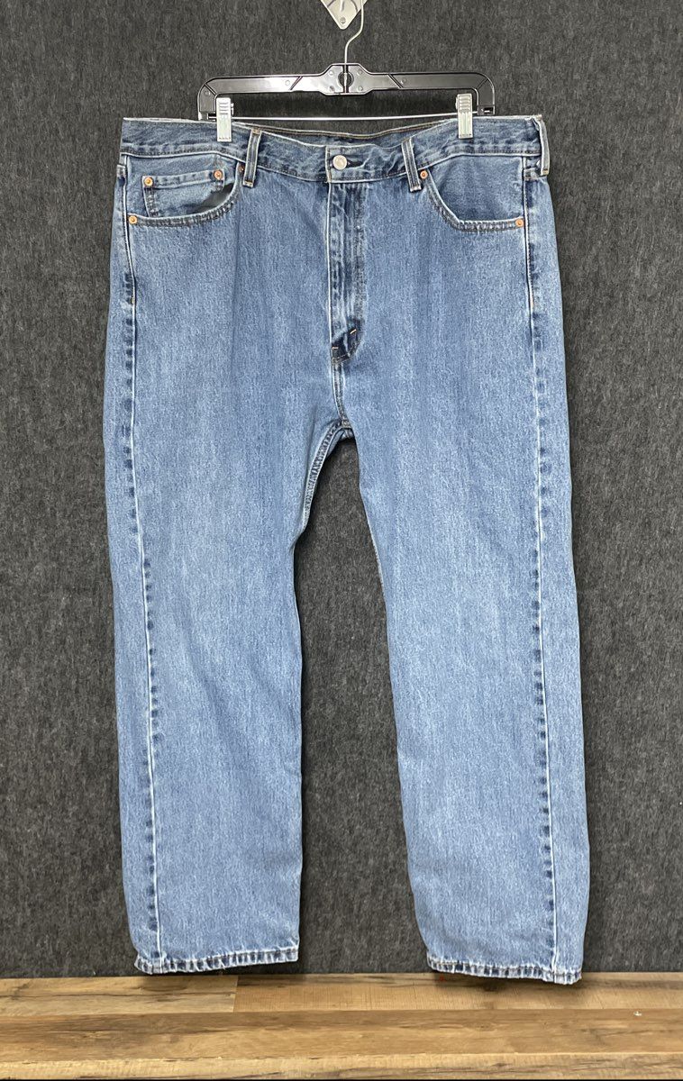Levi's Men's 505 Regular Fit Straight Leg Light Wash Blue Denim Jeans 42x32