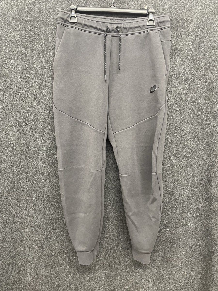 Nike Men's Tech Fleece Joggers Gray Anthracite Tapered Zipper Pocket Logo Sz M