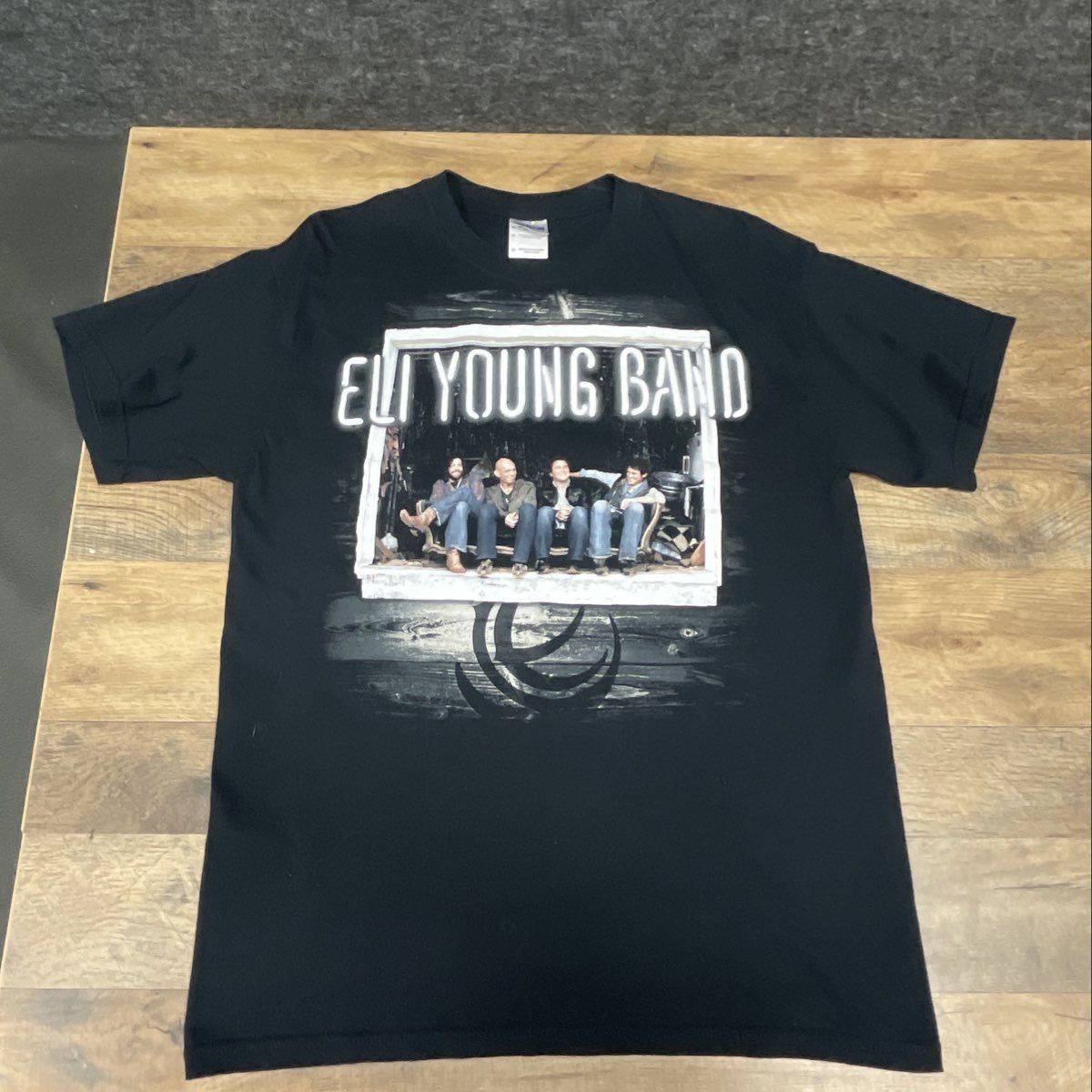 Eli Young Band Tour 2012 Country Music Concert T-Shirt Gildan Sz M