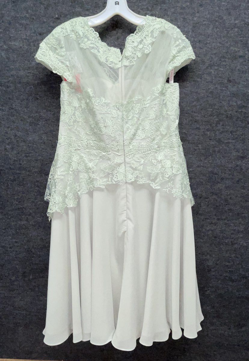 JJ's House Women's Celadon Green Lace A-Line Formal Dress Mother of Bride NWT 16