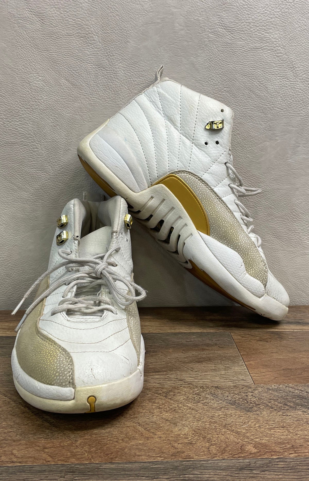Nike Air Jordan 12 Retro OVO White Metallic Gold Sneakers Men's Size 10
