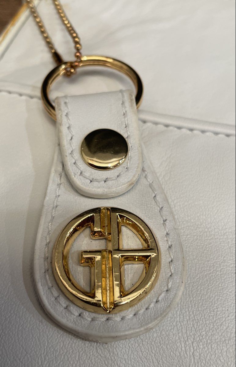 Giani Bernini White Leather Shoulder Bag Gold Hardware Multi Compartment Purse