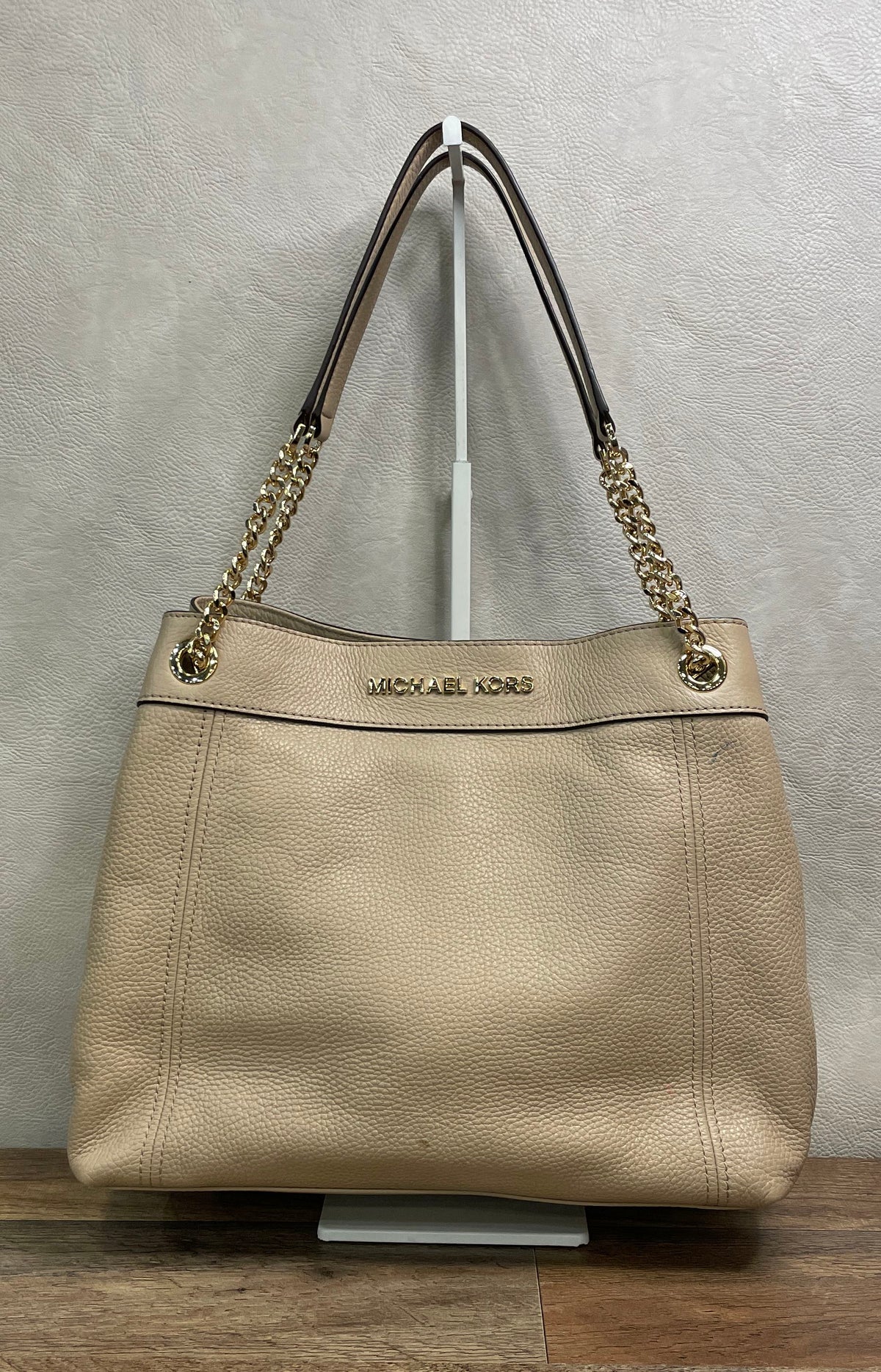 Michael Kors Beige Pebbled Leather Tote Bag Gold Chain Shoulder Strap
