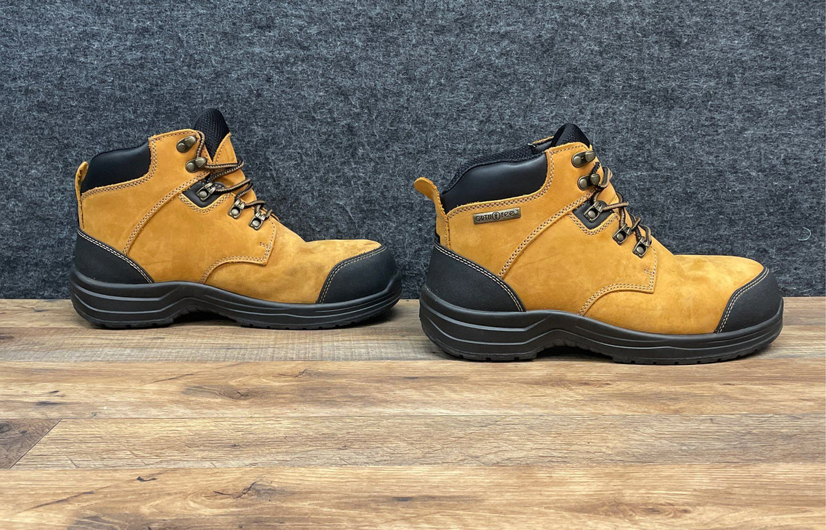 Orthofeet 682 Wheat Leather Waterproof Safety Toe Work Boots Men's Size 9.5 4E