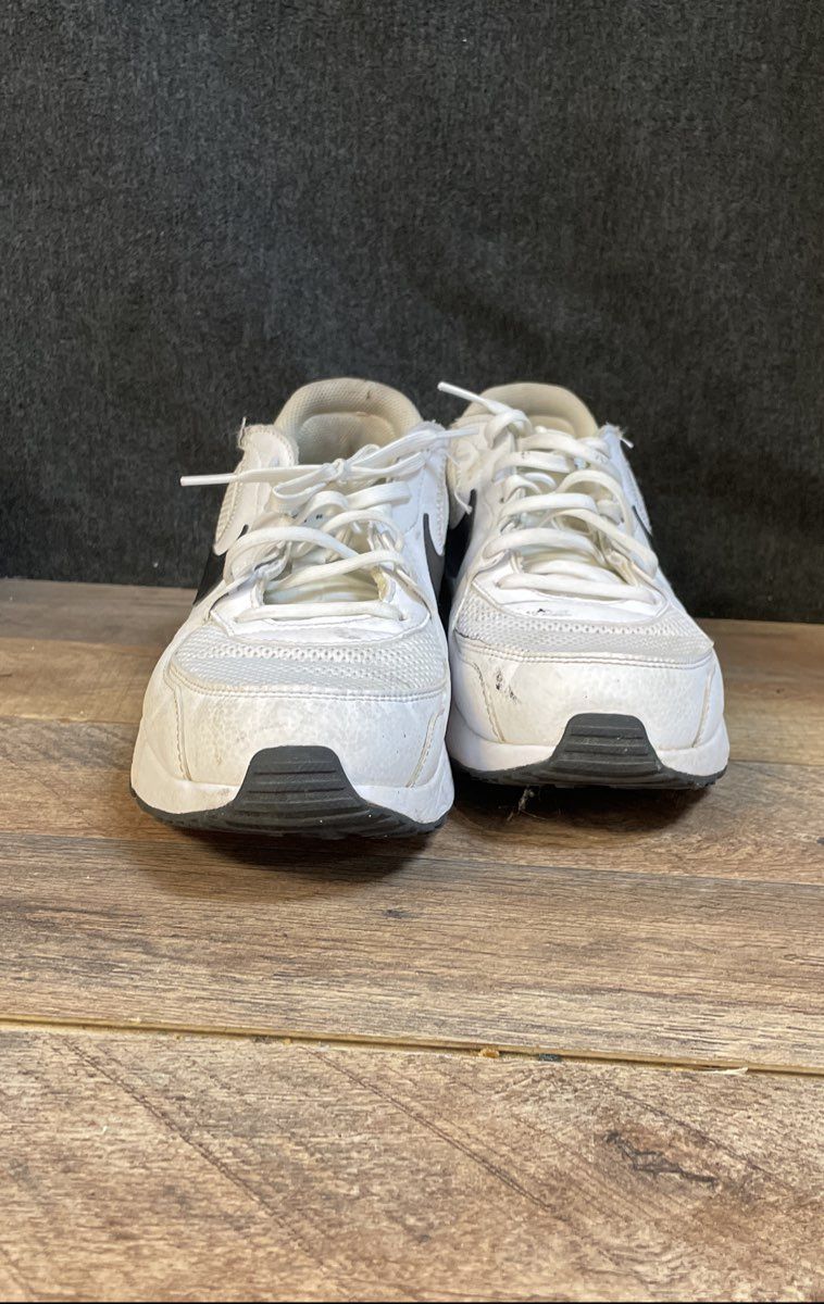 Nike Air Max Excee White Black Men's Running Shoes Size 10.5
