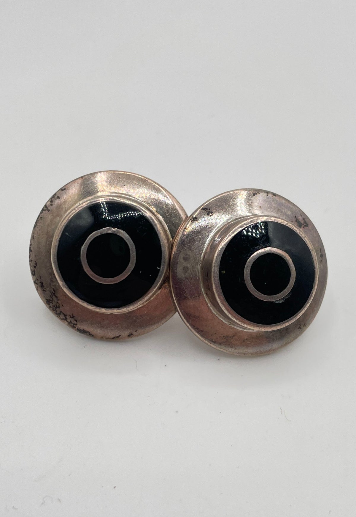MLX 925 Sterling Silver Black Enamel Inlay Button Style Stud Earrings 15.1g