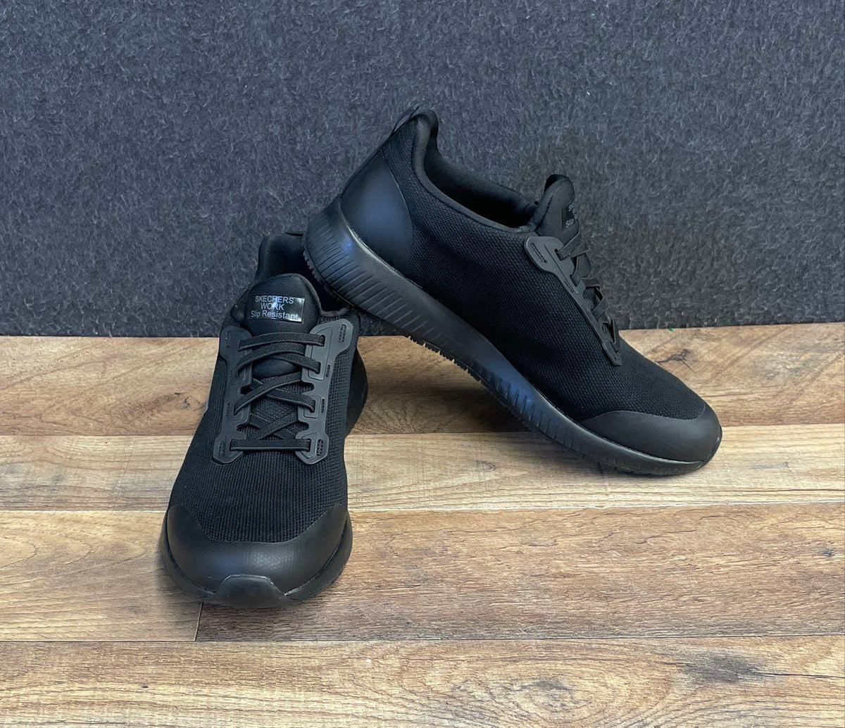 Skechers Work Squad SR Black Slip Resistant Work Shoes Women's Size 9