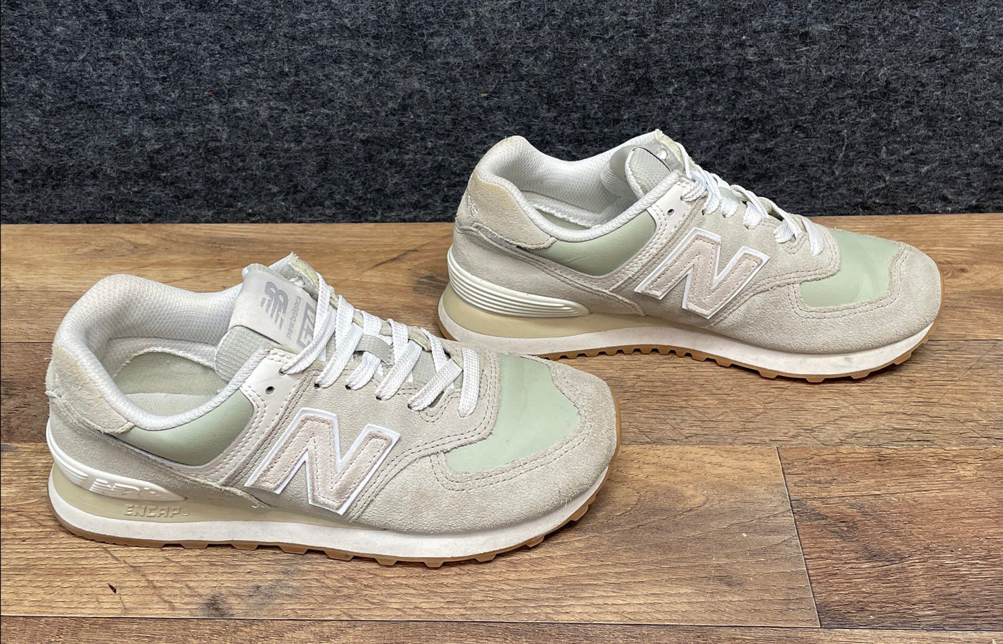 New Balance 574 Sage Off White Women's Sneakers Size 7 WL574QD2