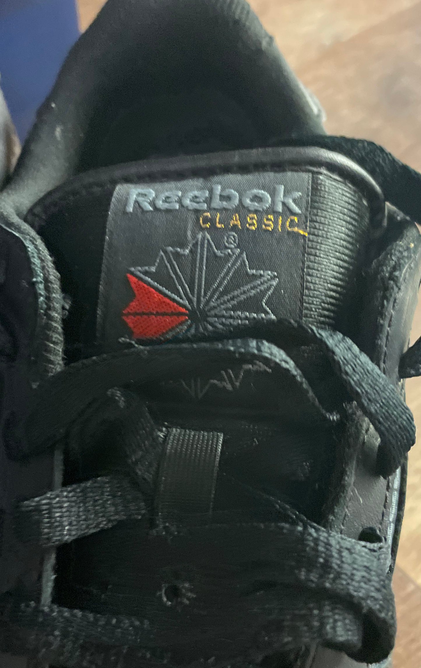 Reebok Classic Leather Black Women's Sneakers Size 6 NIB DS 1-5324