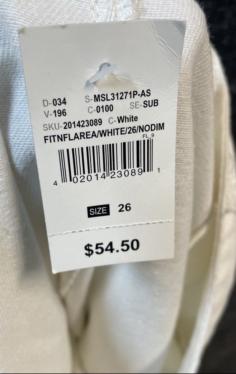 Ashley Stewart Women's White Fit and Flare Pleated Denim Skirt NWT Sz 26