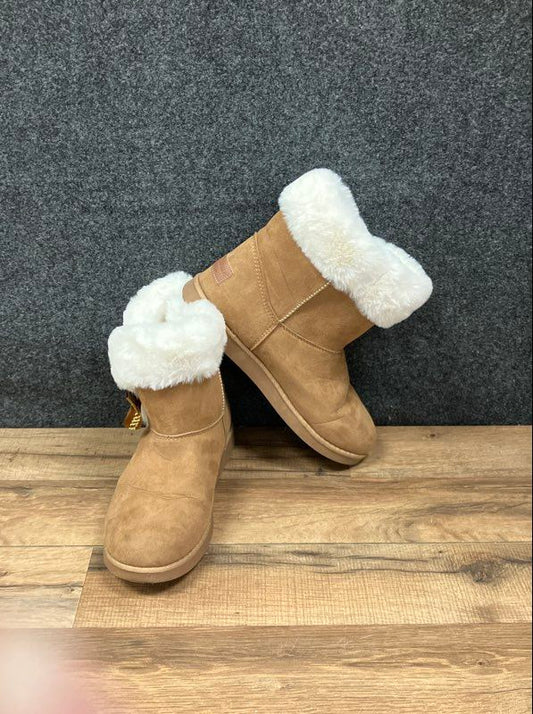 Juicy Couture Kiersey Tan Faux Suede Faux Fur Winter Boots Size 8
