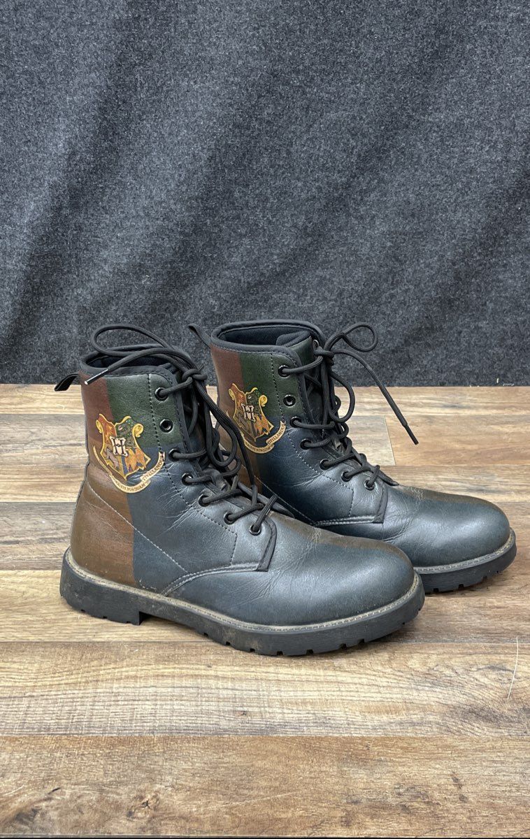 Harry Potter Hogwarts Crest House Colors Brown Lace-Up Combat Boots Size 9