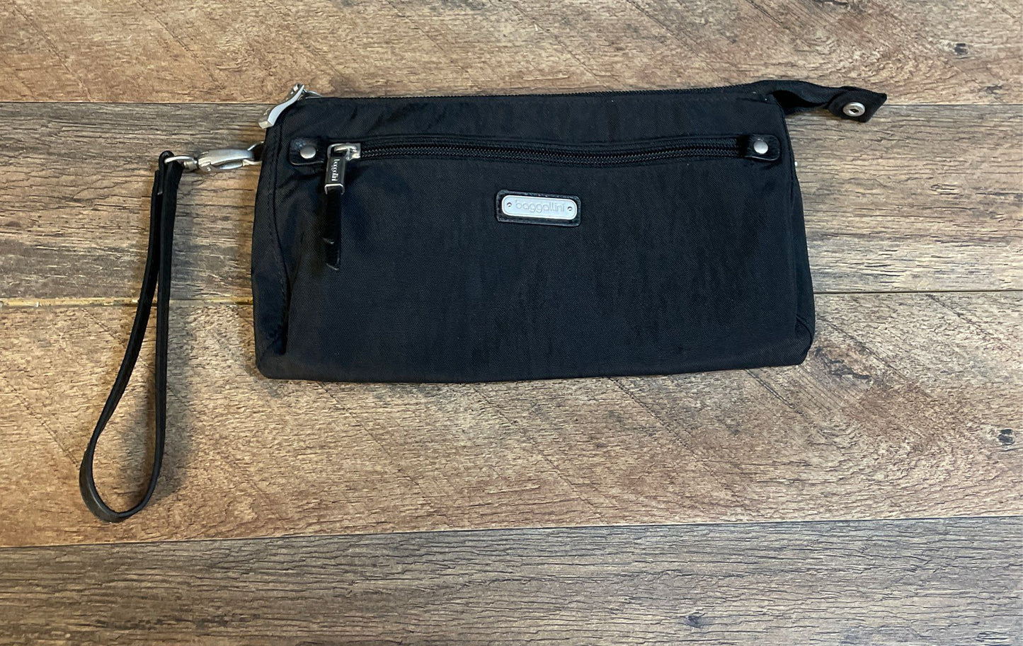 Baggallini Black Nylon Convertible Backpack & RFID Wristlet Lot of 2 Bags