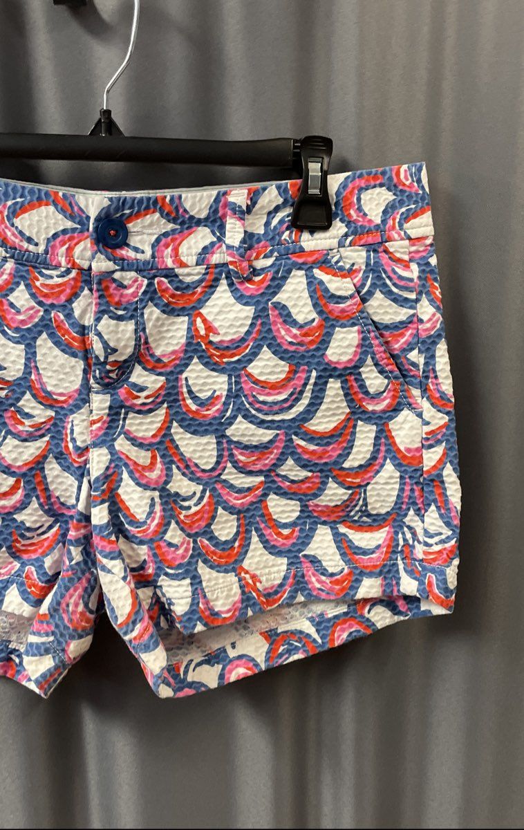 Lilly Pulitzer Women's Callahan Shorts Blue Pink Scallop Print Seersucker Sz 10