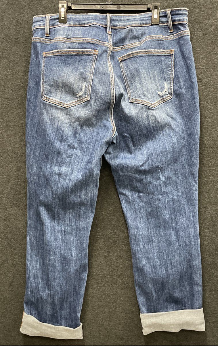 Lovervet by Vervet Women's Blue Distressed Mid Wash Cuffed Jeans Sz 18W