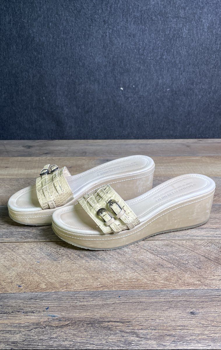 Donald J Pliner Beige Textured Leather Buckle Wedge Slide Sandals Size 8.5