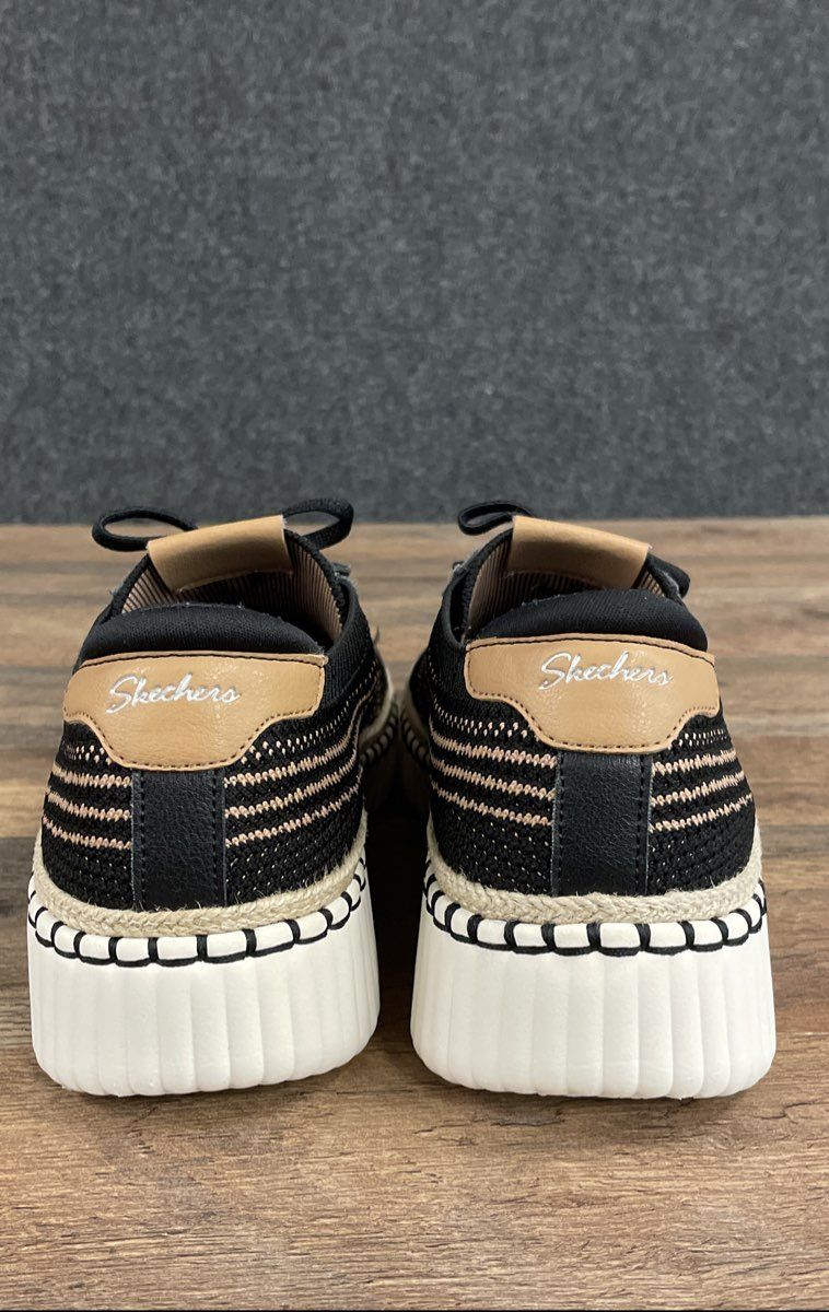 Skechers BOBS Skipper Tide Pool Stretch Fit Platform Sneaker Women's Size 9.5