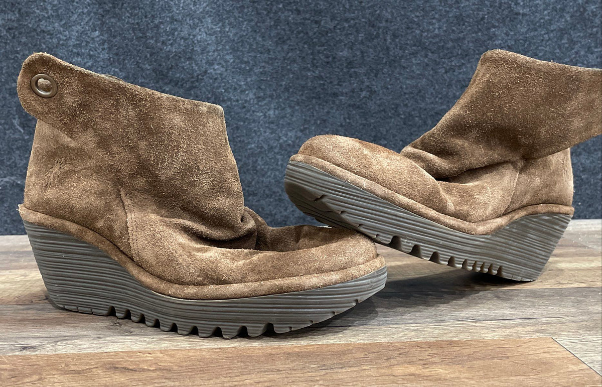 Fly London Yaz Brown Suede Wedge Ankle Boots Women's Size 10