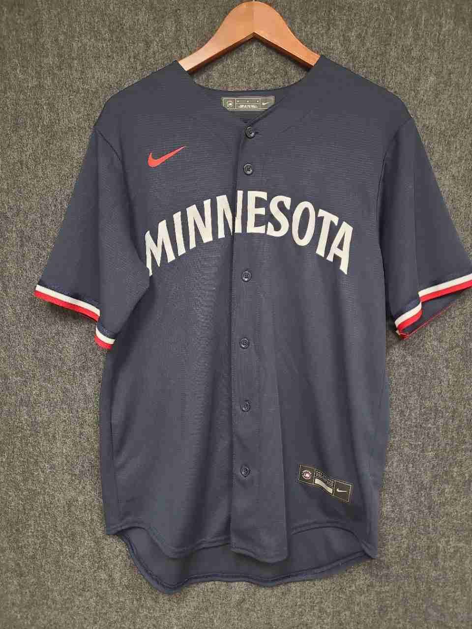 Nike Men's Minnesota Twins Carlos Correa Navy Blue Baseball Jersey Size M