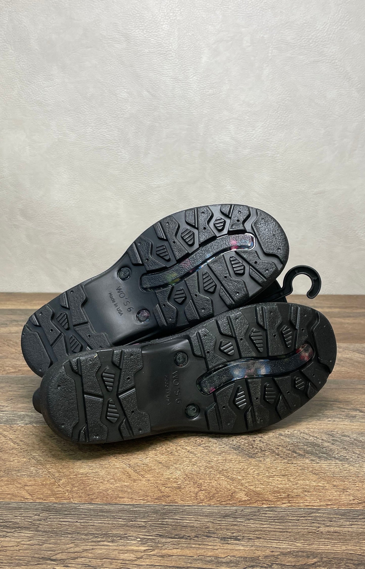 Sloggers Garden Shoe Floral Ditsy Spring Black Waterproof Clogs Size 6 NWT