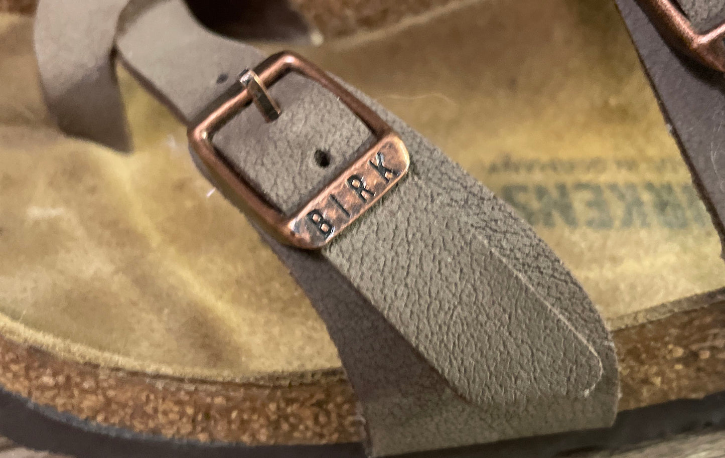 Birkenstock Mayari Mocca Brown Birko-Flor Toe Loop Sandals Size 35