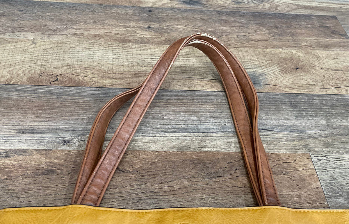 Tan Leather Tote Bag Handbag and Matching Zipper Pouch Wallet 2 Piece Set