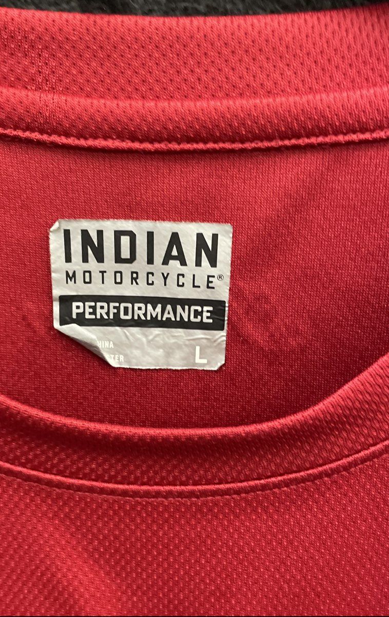 Indian Motorcycle Men's Performance T-Shirt Red Headdress Logo Graphic Size L