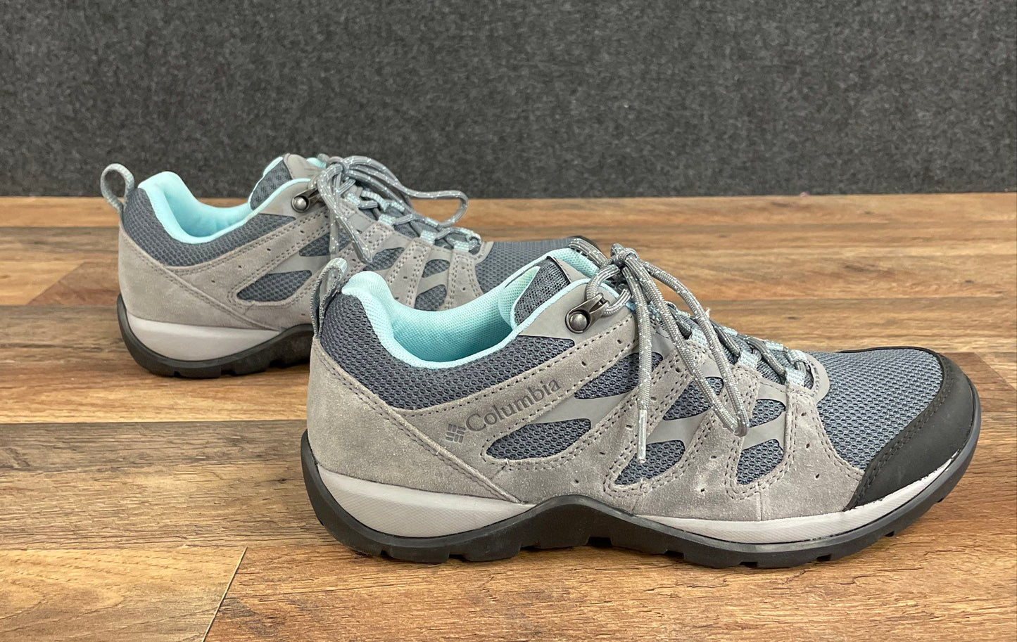Columbia Redmond V2 Waterproof Graphite Iceberg Hiking Shoes Women's Size 9.5