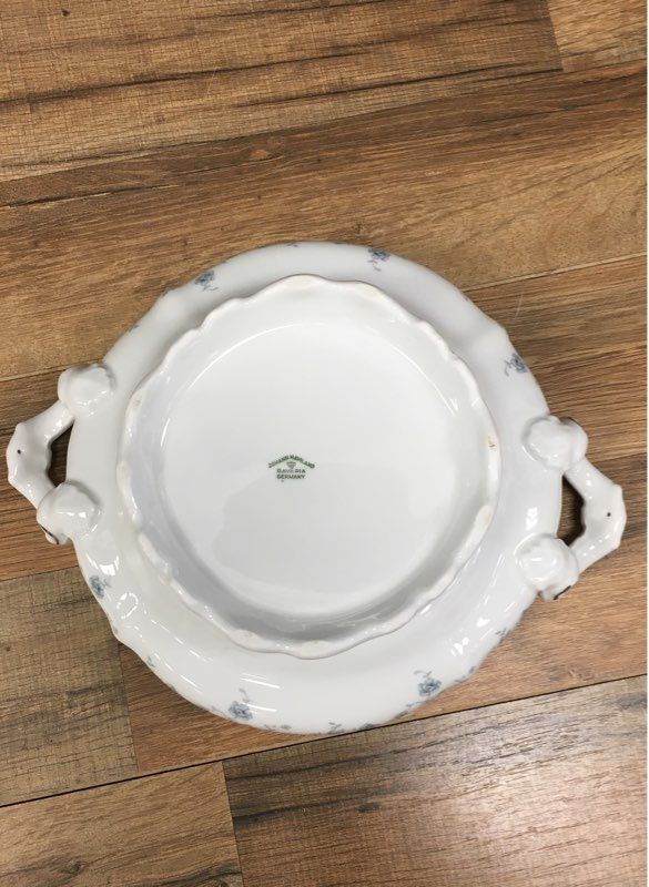 Johann Haviland Blue Garland Covered Vegetable Bowl Bavaria Germany Porcelain