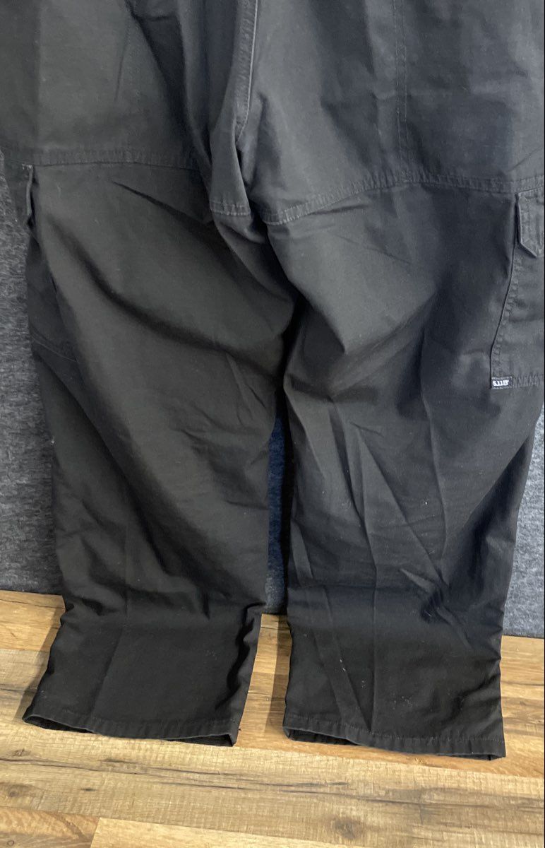 5.11 Tactical Men's Black Original Cotton Canvas Cargo Work Pants Size 36x32