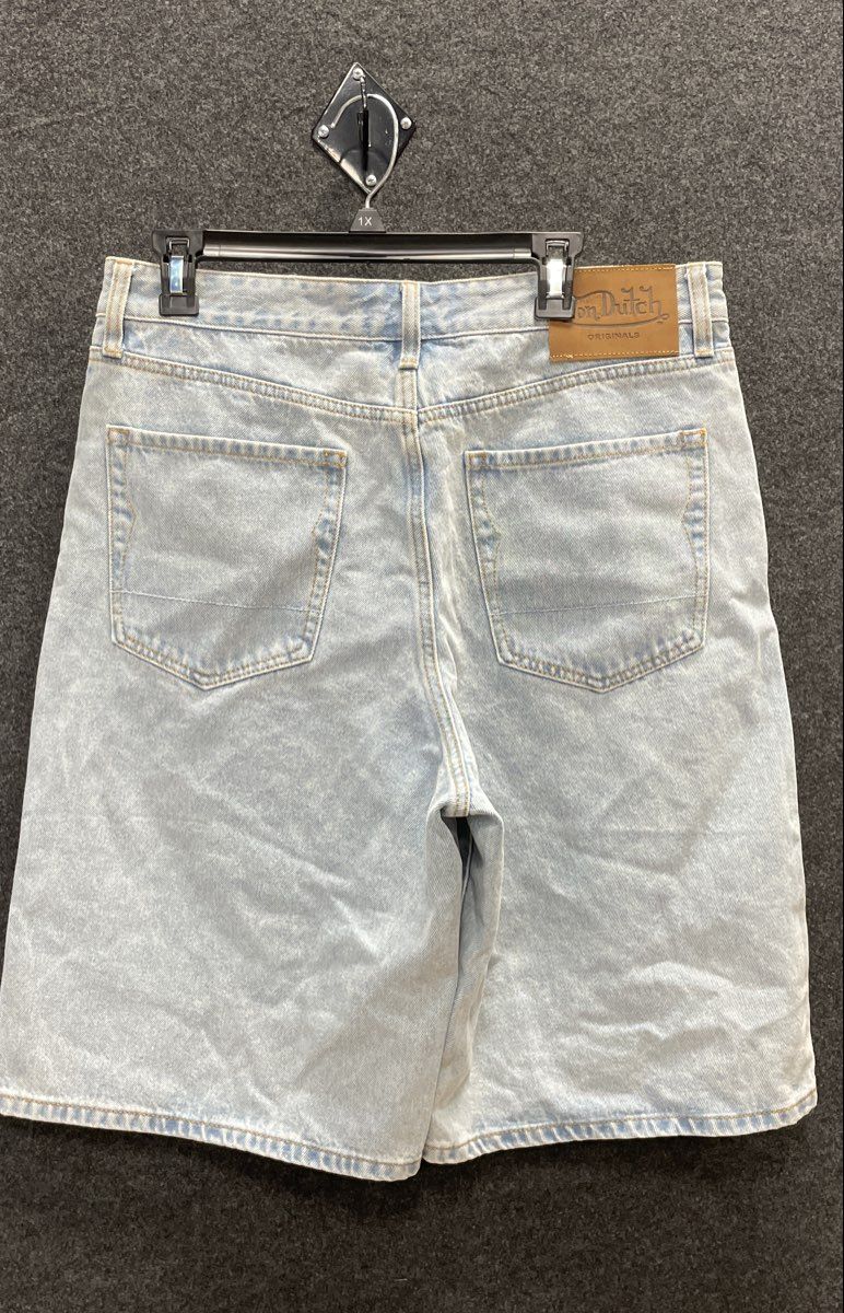 Von Dutch Originals Embroidered Logo Light Wash Denim Jean Shorts Sz 32