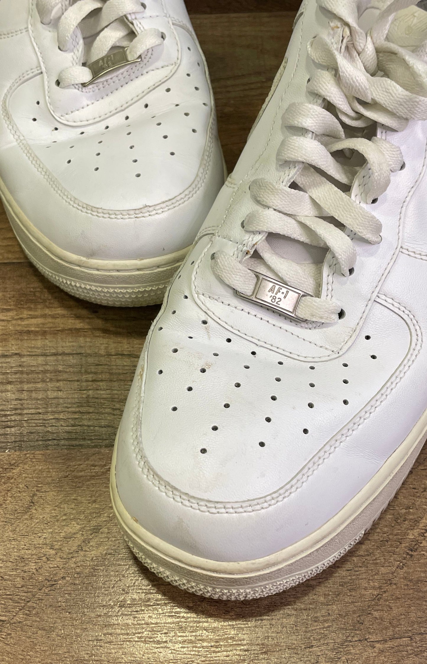 Nike Air Force 1 '07 Low Triple White Leather Sneakers Men's Size 13