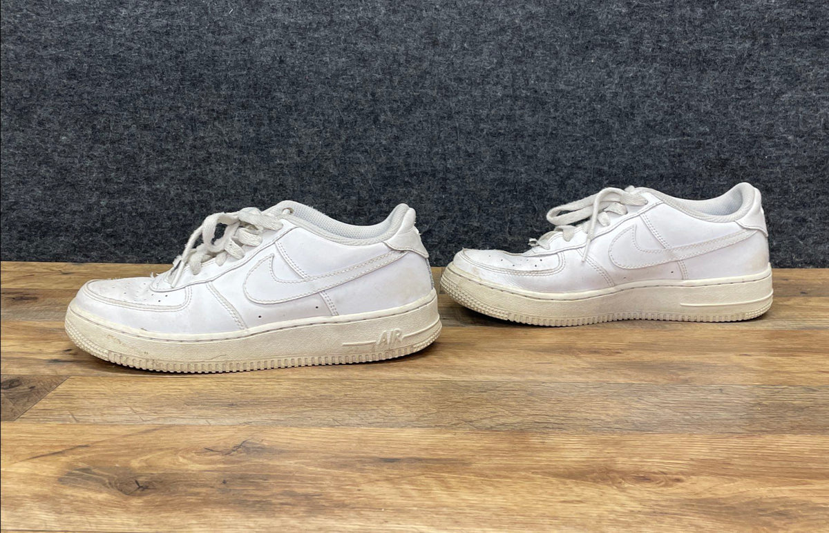Nike Air Force 1 Low Triple White Youth GS Sneakers 314192-117 Size 7Y