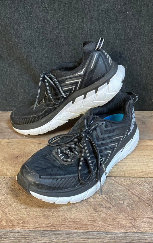 Hoka One One Clifton 4 Black White Women's Running Shoes Size 8