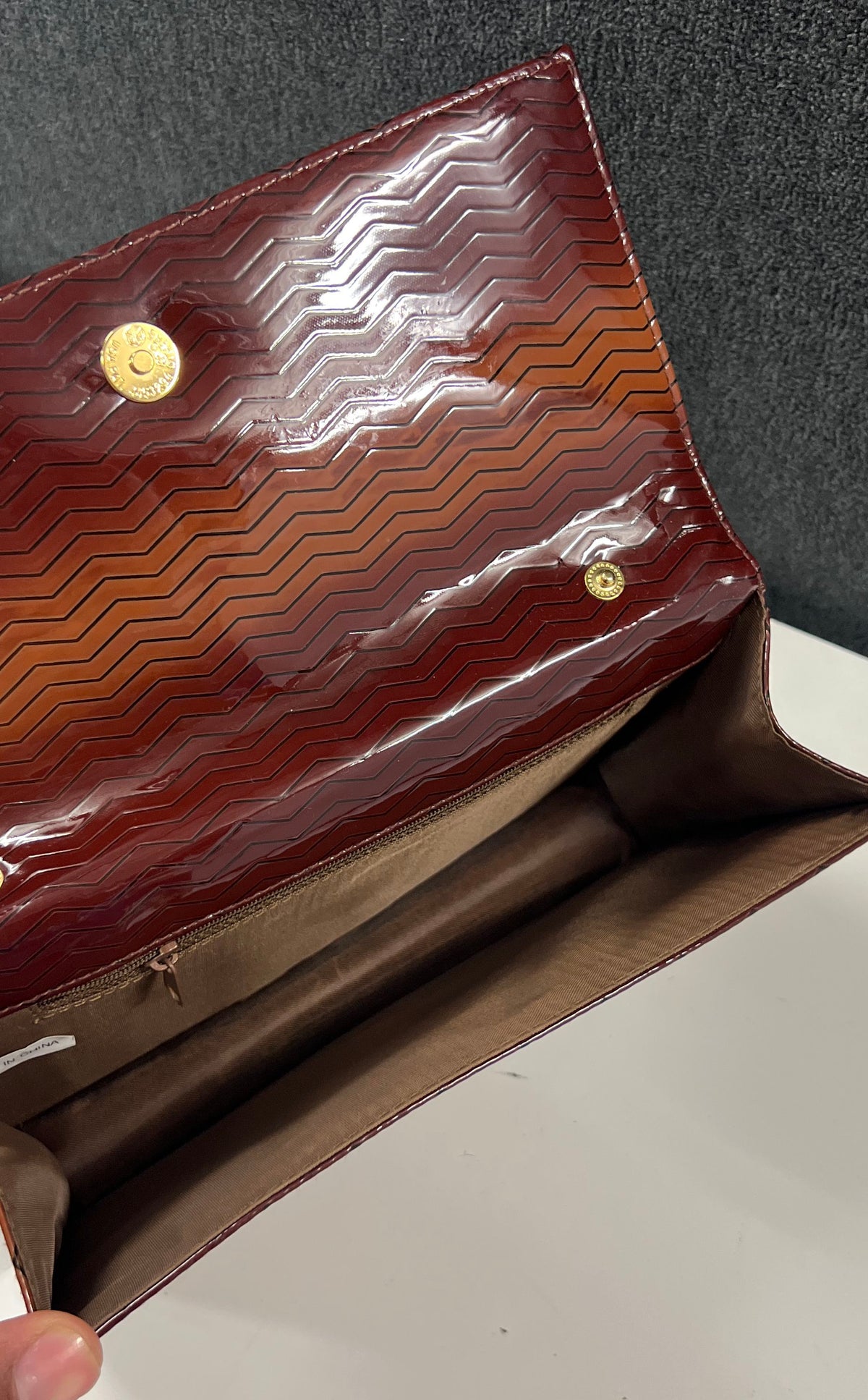 Vintage Brown Ombre Zigzag Embossed Patent Shoulder Bag Rectangular Purse