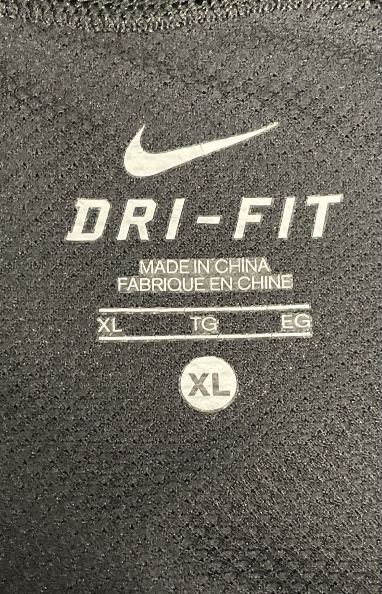 Nike Men's Dri-FIT Element 1/2 Zip Running Top Black Long Sleeve Pullover XL