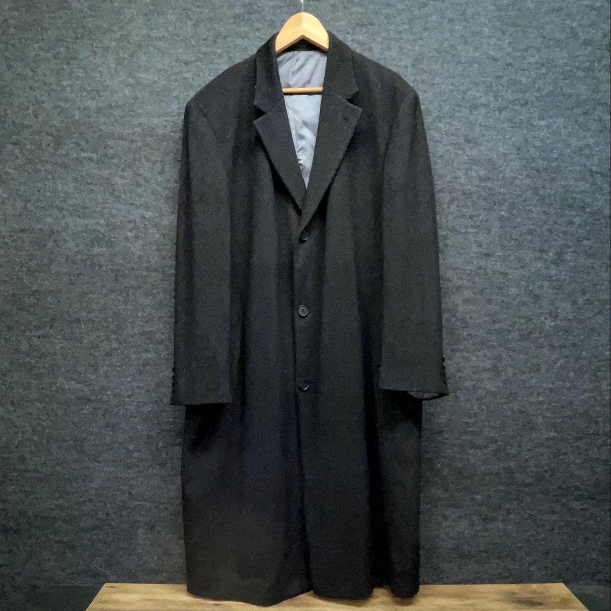 Calvin Klein Men's Vintage Y2K Charcoal Gray Long Wool Overcoat 3-Button