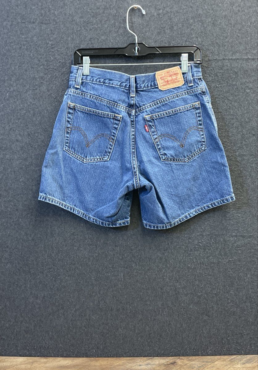 Levi's Women's 550 Relaxed Fit Denim Shorts High Rise Medium Wash Blue Size 10