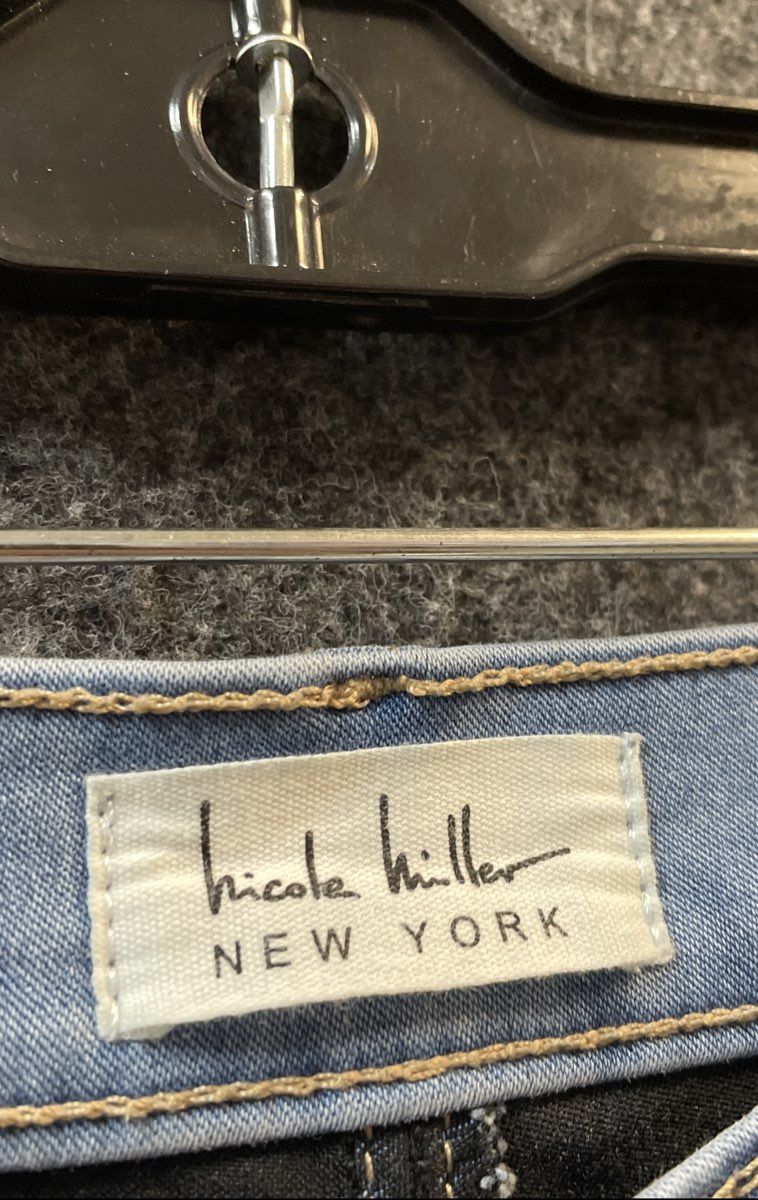 Nicole Miller Women's Light Wash Stretch Skinny Jeans Denim Size 10