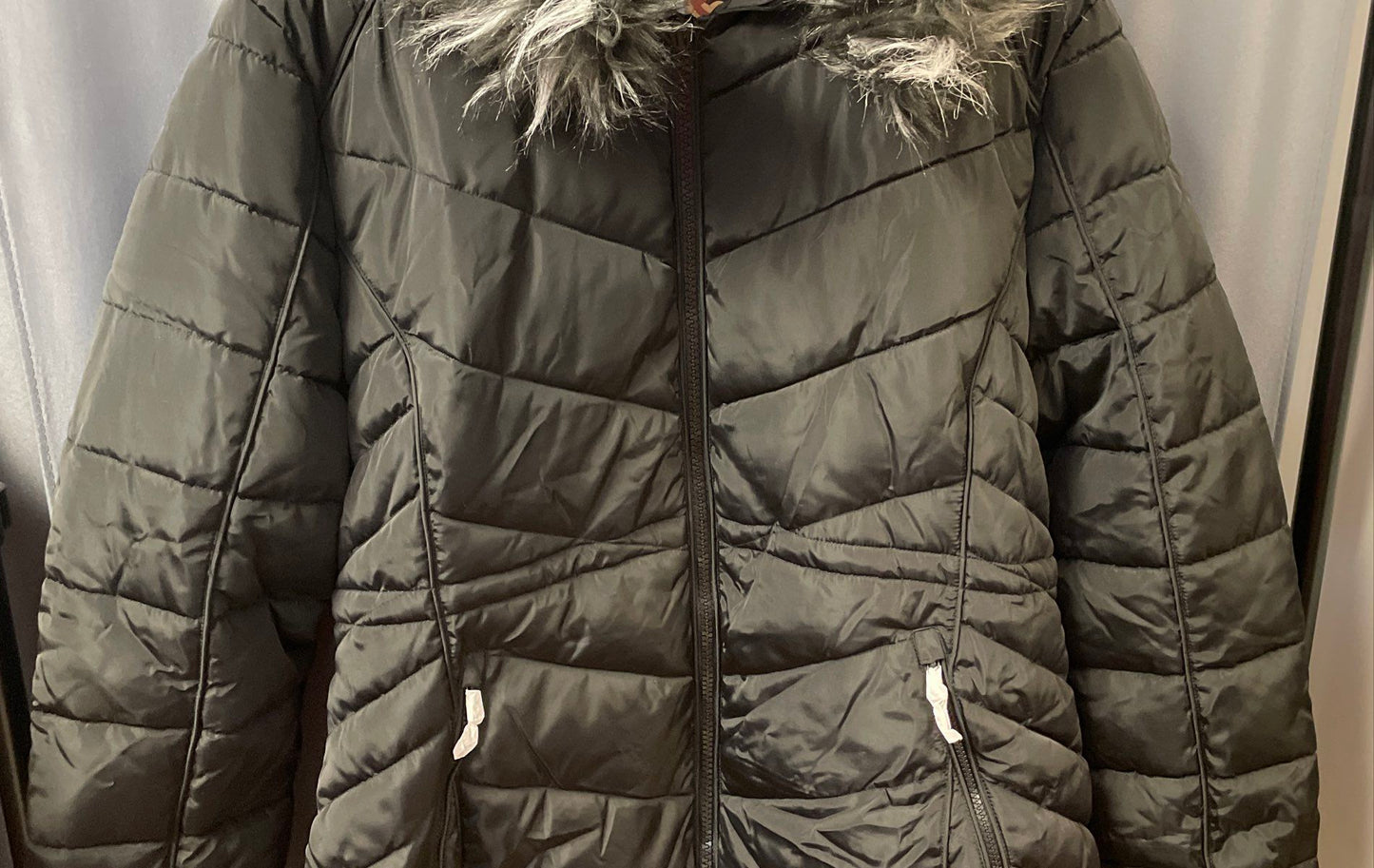 Celsius Premium Women's Black Quilted Parka Jacket Faux Fur Hood NWT Sz 1X