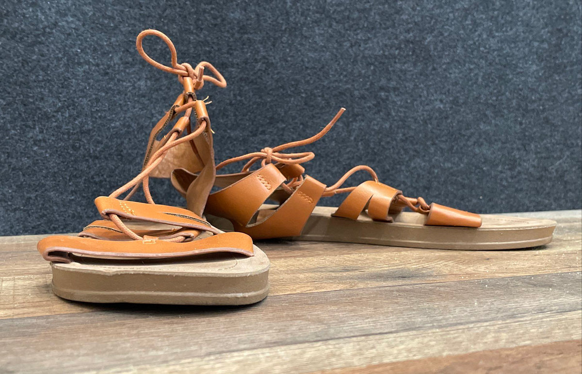 Rouge Brown Leather Gladiator Lace Up Strappy Flat Sandals Women's Size 11