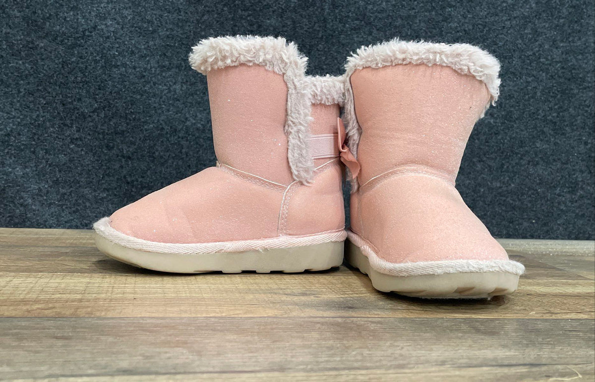 Falls Creek Kids Pink Glitter Faux Fur Bow Baby Booties Size 6M